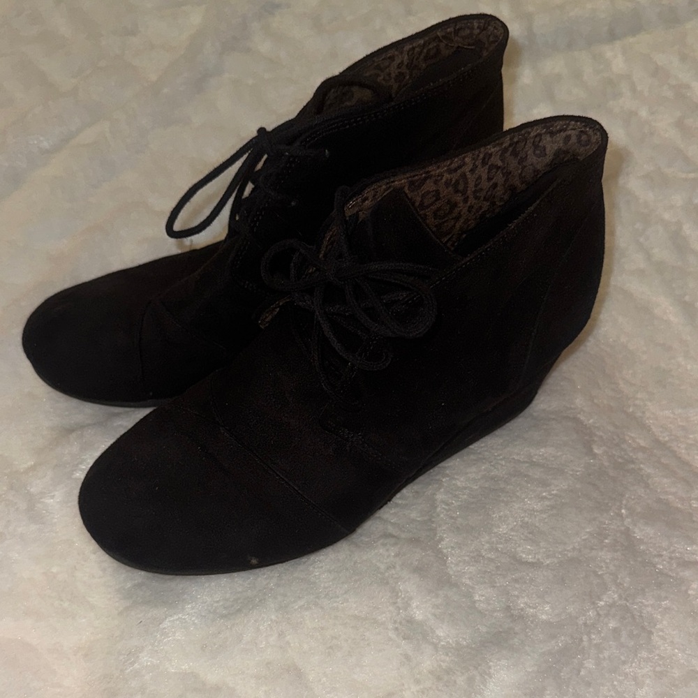 Elegant Black Women's Wedge Ankle Boots